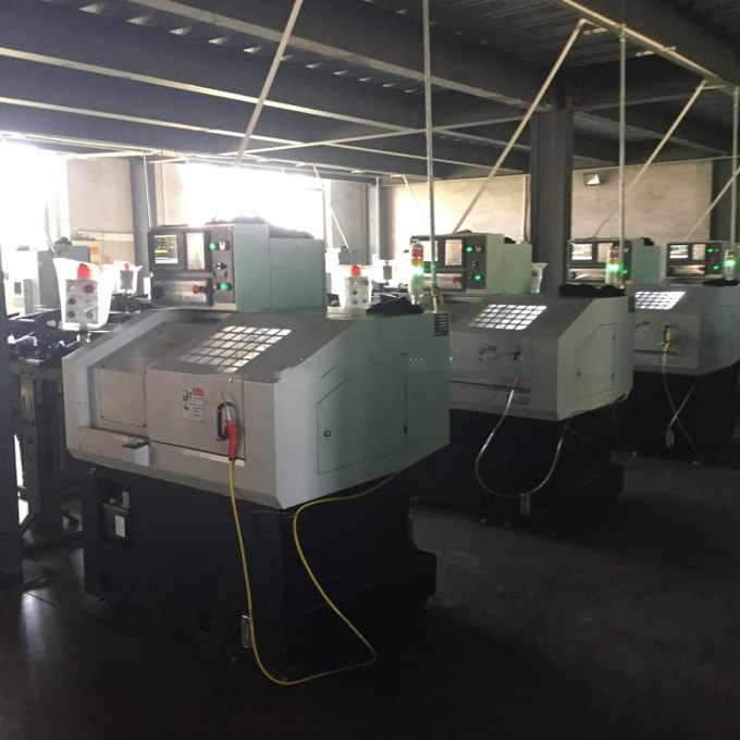 อัตโนมัติ brolier feeding system  floor feeding System for broiler ไก่ farm house ground poultry Feed Equipment