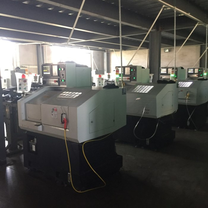 Poultry ไก่ nipple drinking system for broiler farm อัตโนมัติ ระบบรดน้ำ China manufacture price